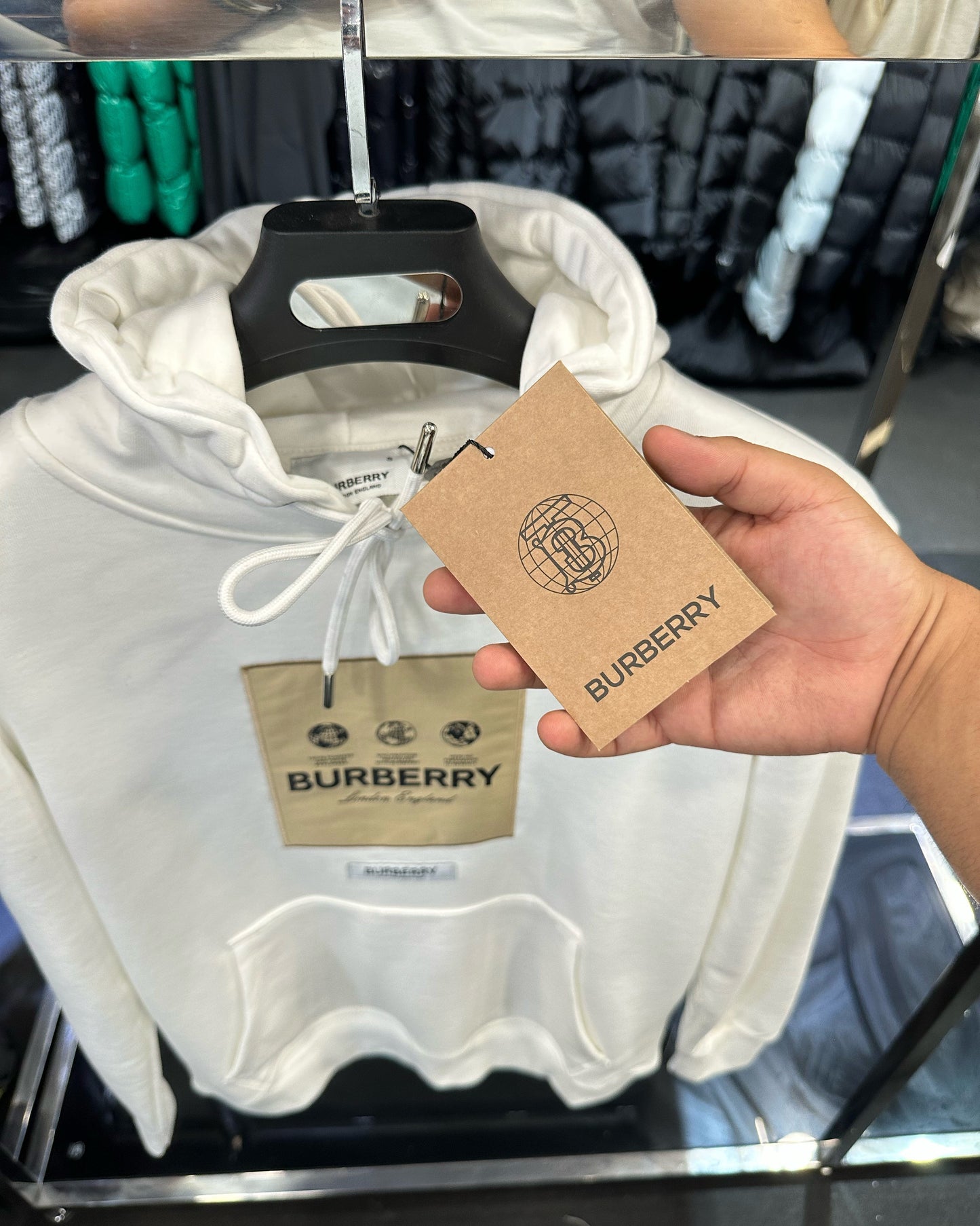 BERBERRY - ΦΟΥΤΕΡ