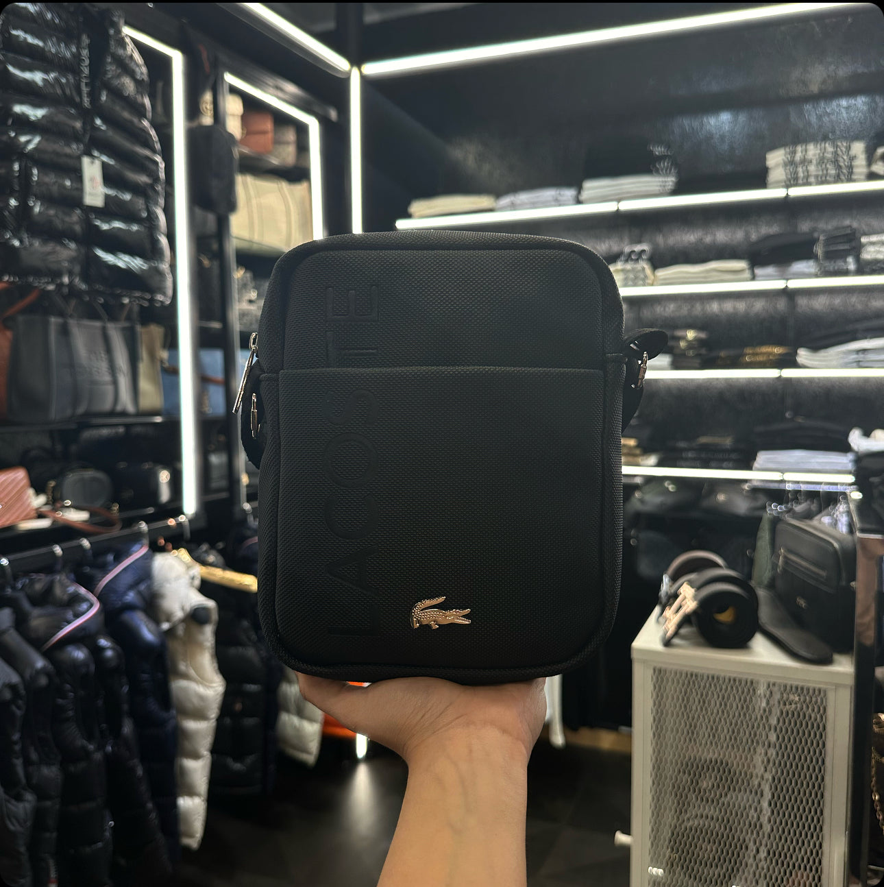 ΤΣΑΝΤΑΚΙ - LACOSTE D318