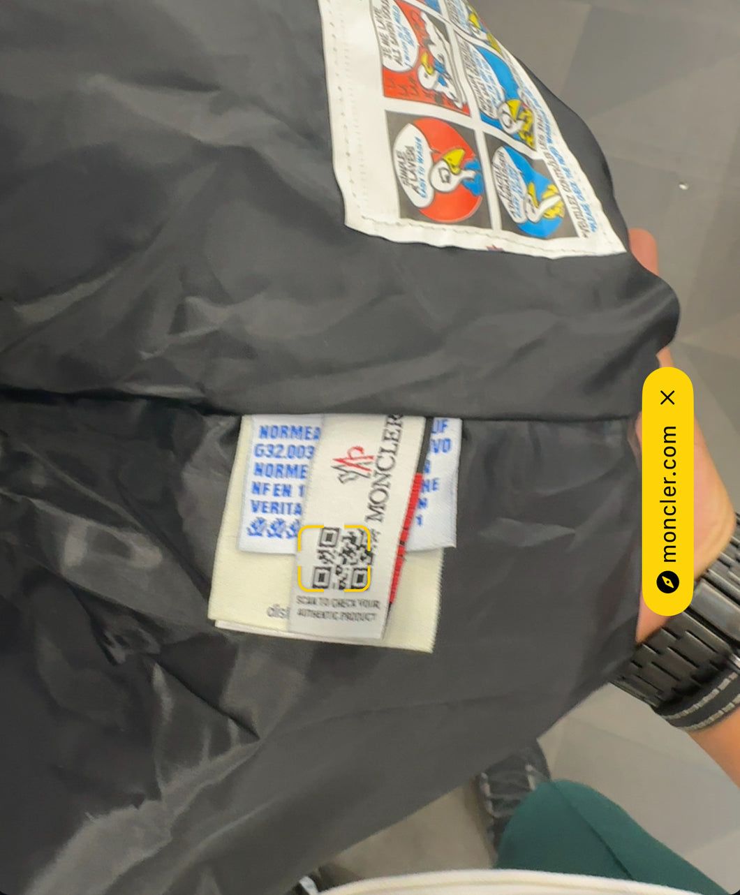 ΜΠΟΥΦΑΝ - MONCLER ΜΑΥΡΟ SALES