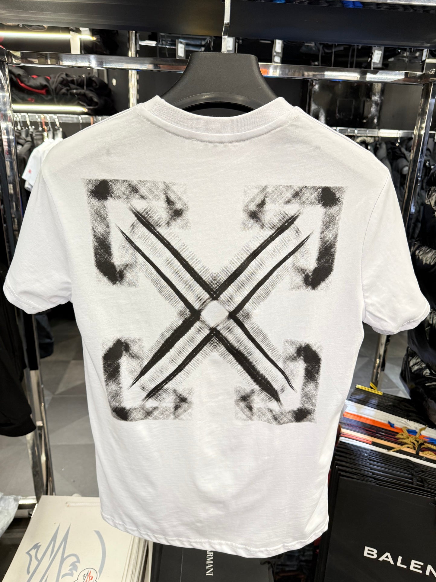 OFF WHITE - T-SHIRT