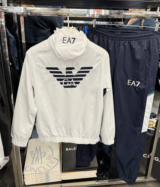 EA7 ΣΕΤ - FIRST 2025