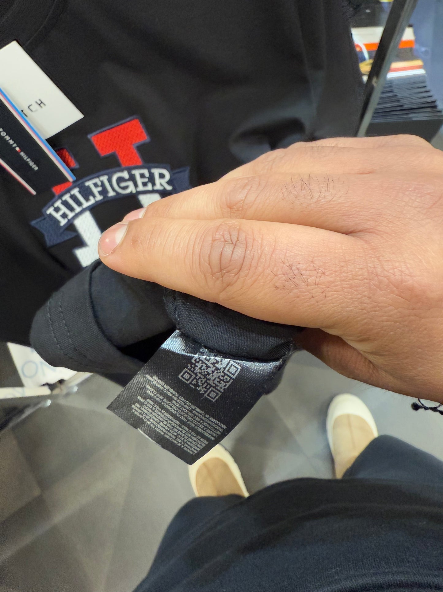 TOMMY HILFIGER T-SHIRT 2024 A