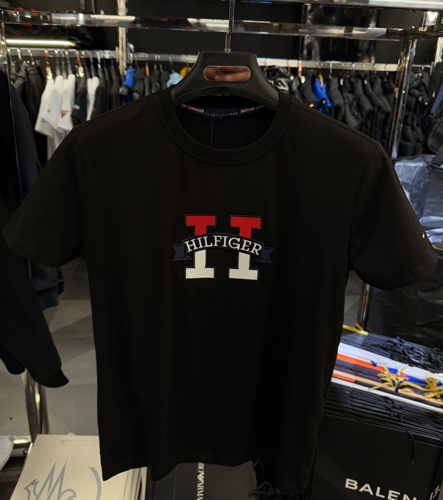TOMMY HILFIGER T-SHIRT 2024 A
