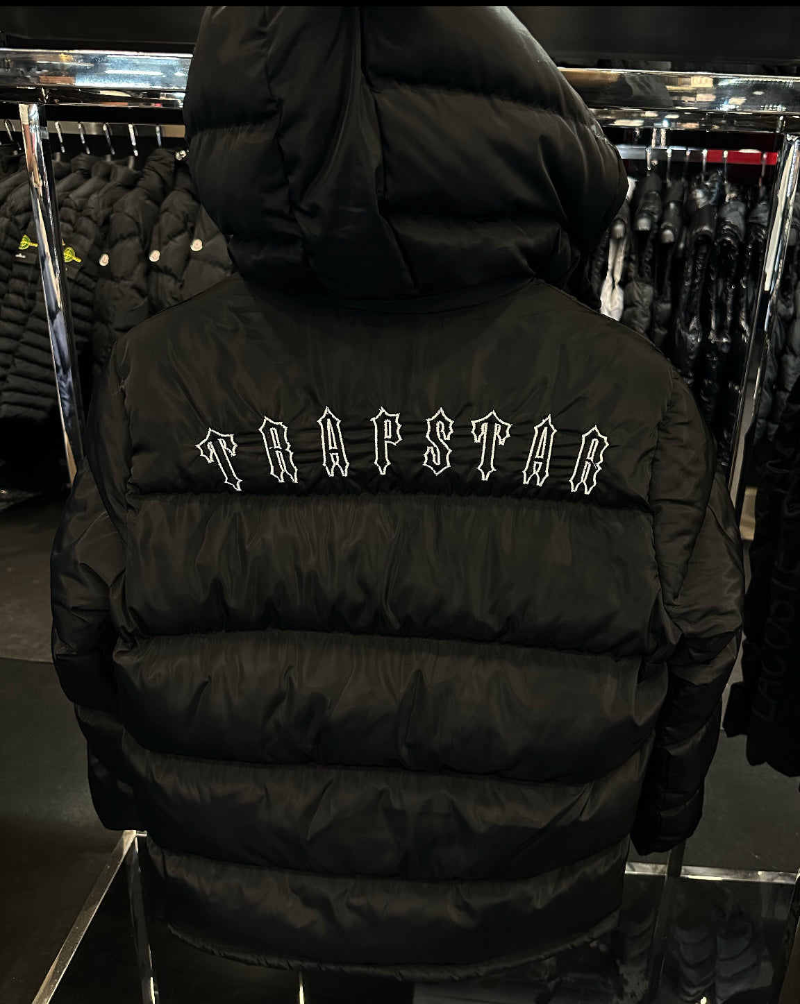 TRAPSTAR - ΜΠΟΥΦΑΝ