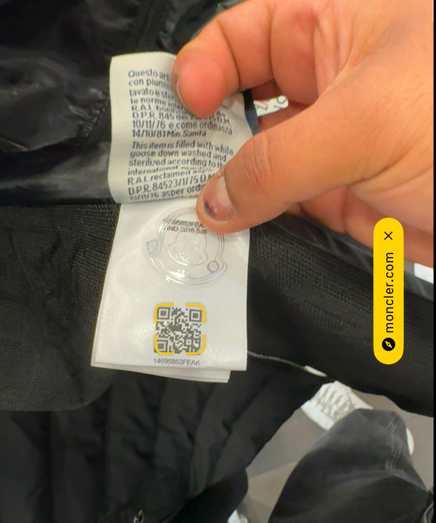 MONCLER- ΖΑΚΕΤΑ ΜΠΟΥΦΑΝ