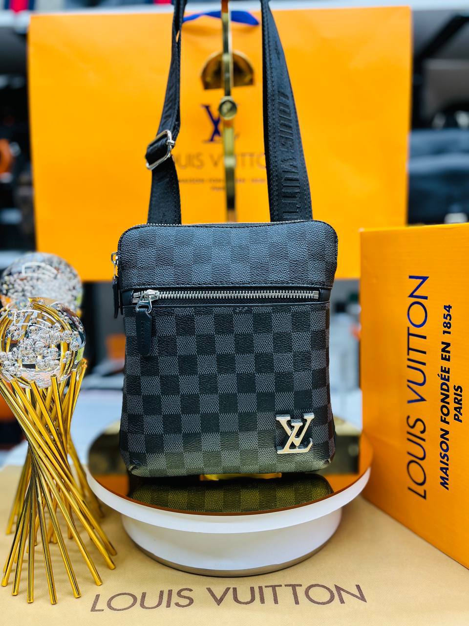 ΤΣΑΝΤΑΚΙ - 768 DEALS 2025