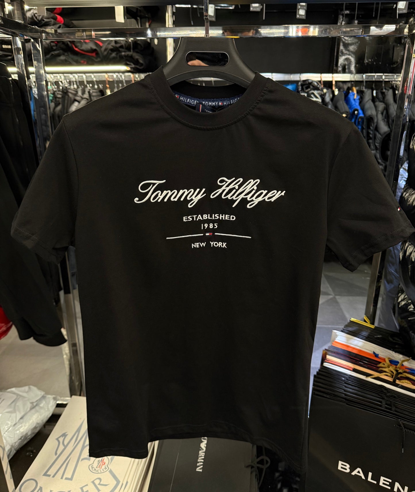 TOMMY HILFIGER  T-SHIRT 2024 A