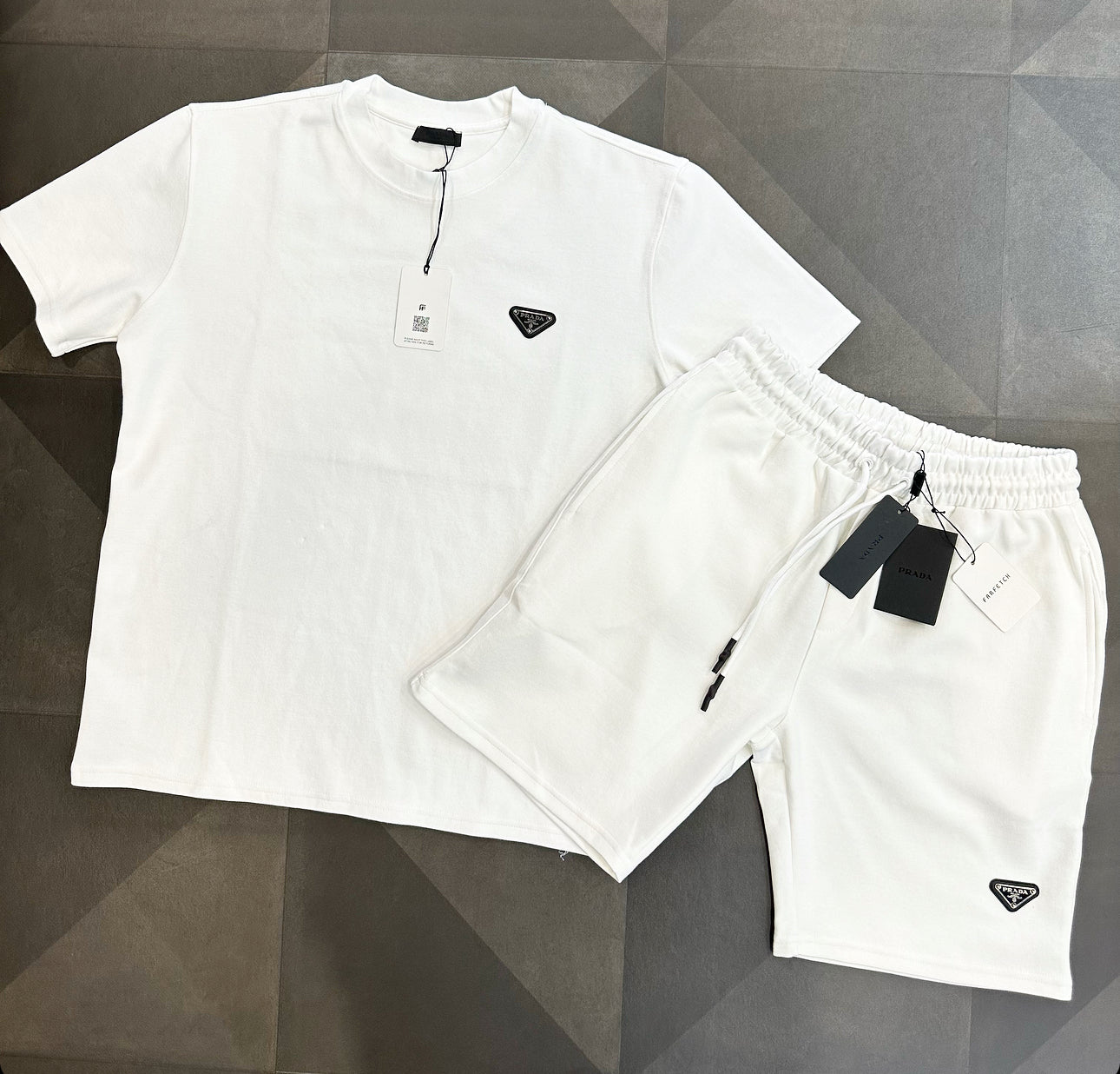 PRADA - ΛΕΥΚΟ  ΣΕΤ ΣΟΡΤΣ