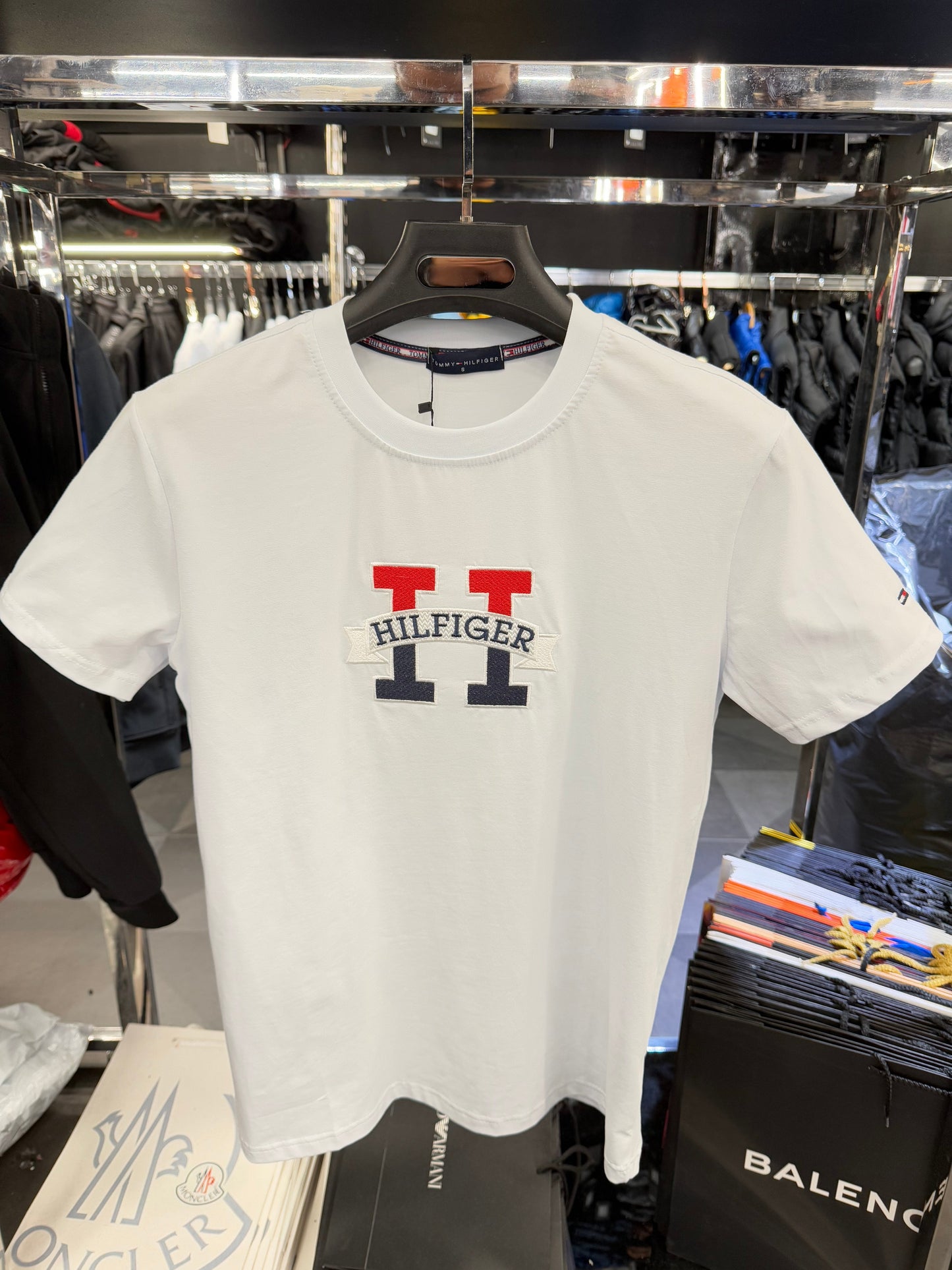 TOMMY HILFIGER T-SHIRT 2024 A