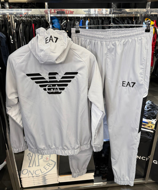 EA7 ΣΕΤ - FIRST 2025