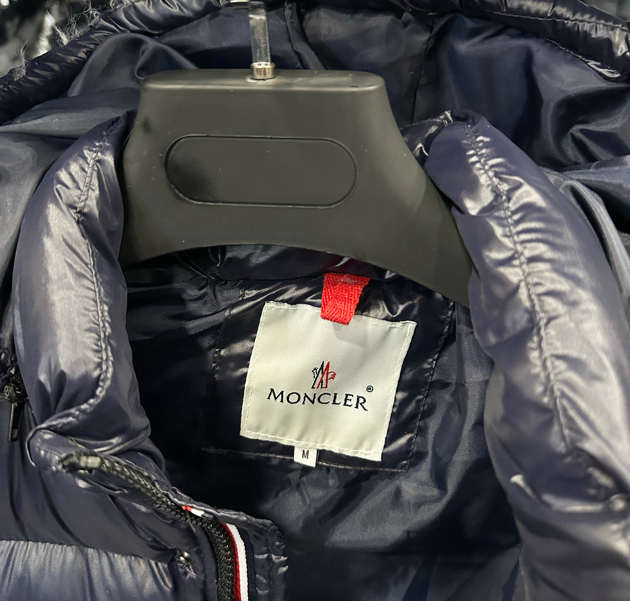 ΑΜΑΝΙΚΟ ΜΠΟΥΦΑΝ - MONCLER ΜΠΛΕ