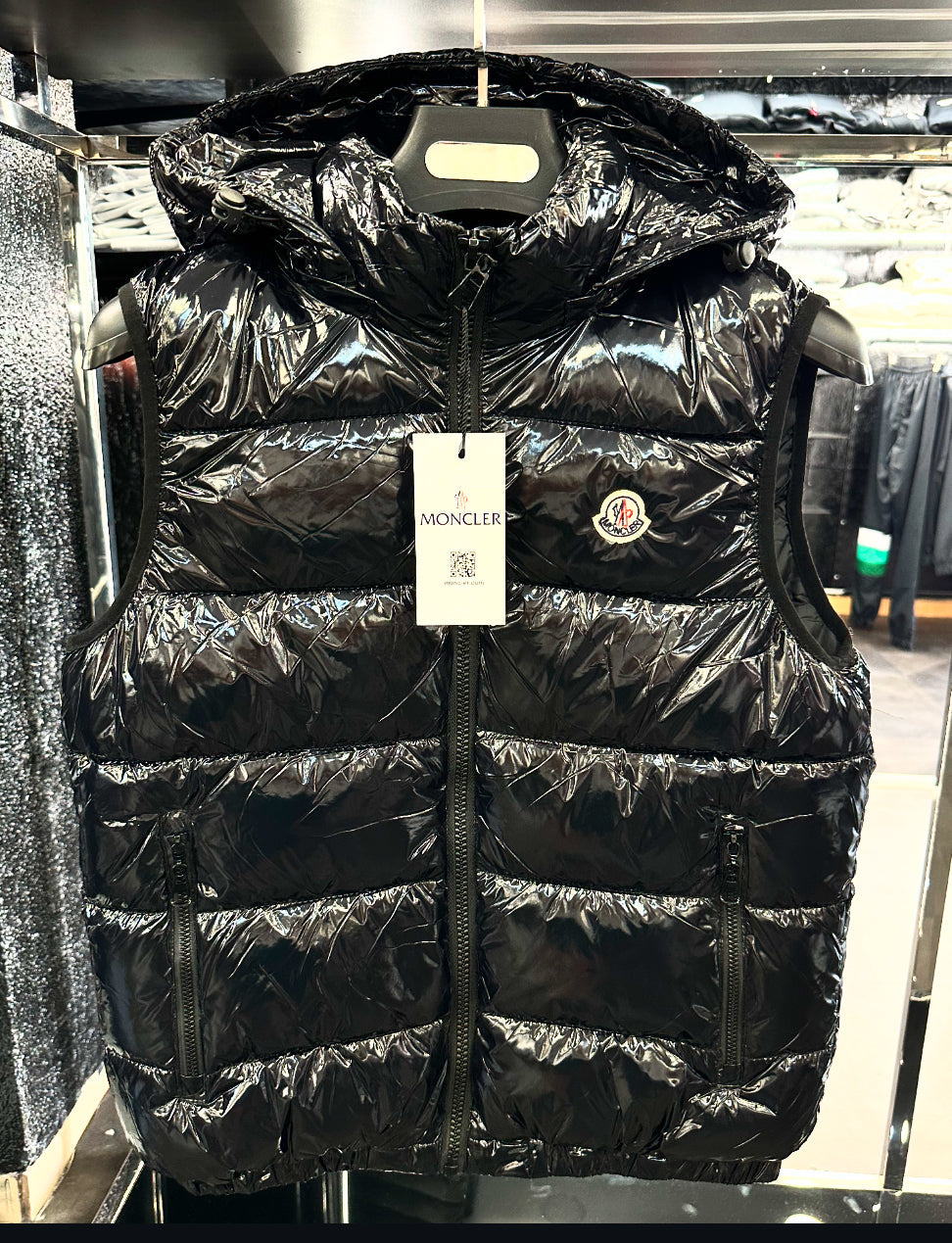 ΑΜΑΝΙΚΟ ΜΠΟΥΦΑΝ - MONCLER ΜΑΥΡΟ