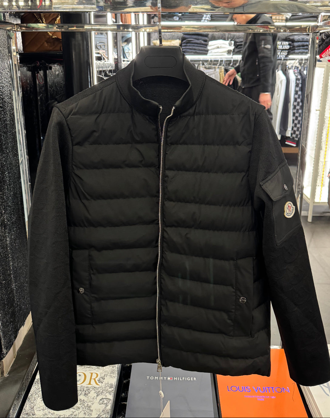 MONCLER- ΖΑΚΕΤΑ ΜΠΟΥΦΑΝ