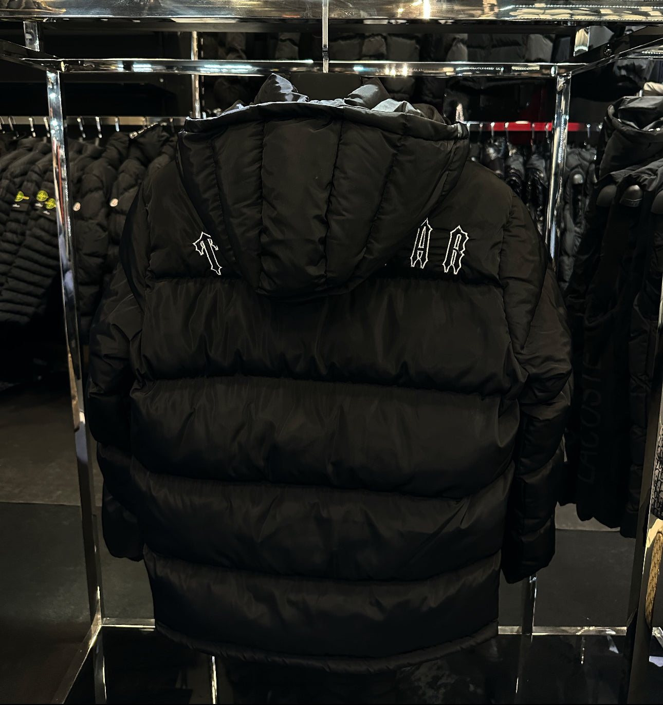 TRAPSTAR - ΜΠΟΥΦΑΝ