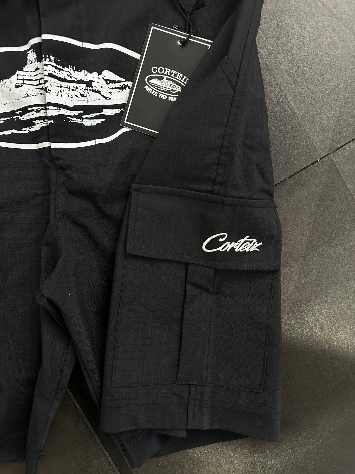 BΕΡΜΟΥΔΑ - CORTEIZ CARGO WHITE