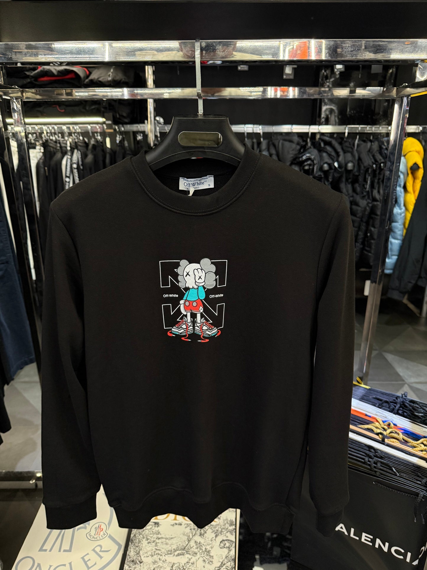 OFF WHITE  - ΦΟΥΤΕΡ SALES