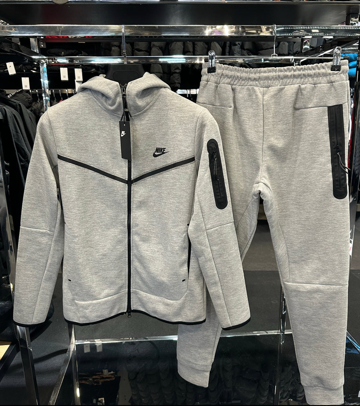 NIKE ΣΕΤ TECH FLEECE -ΓΚΡΙ