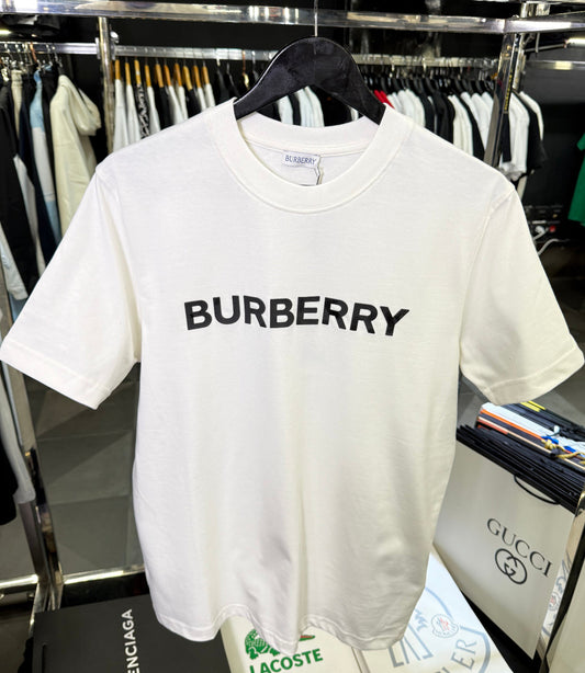 BURBERRY - T-SHIRT NEW IN 2025