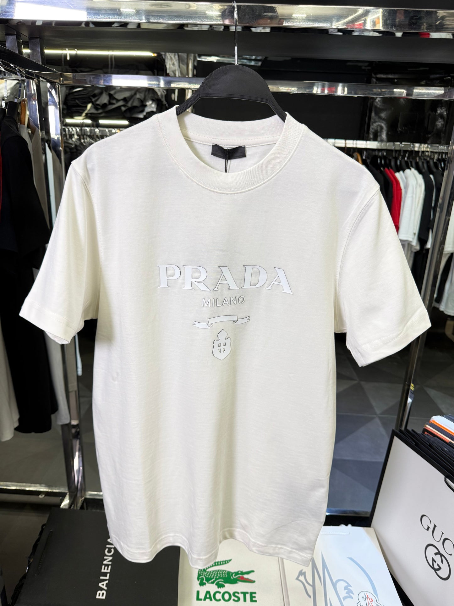 PRADA - T-SHIRT NEW IN 2025