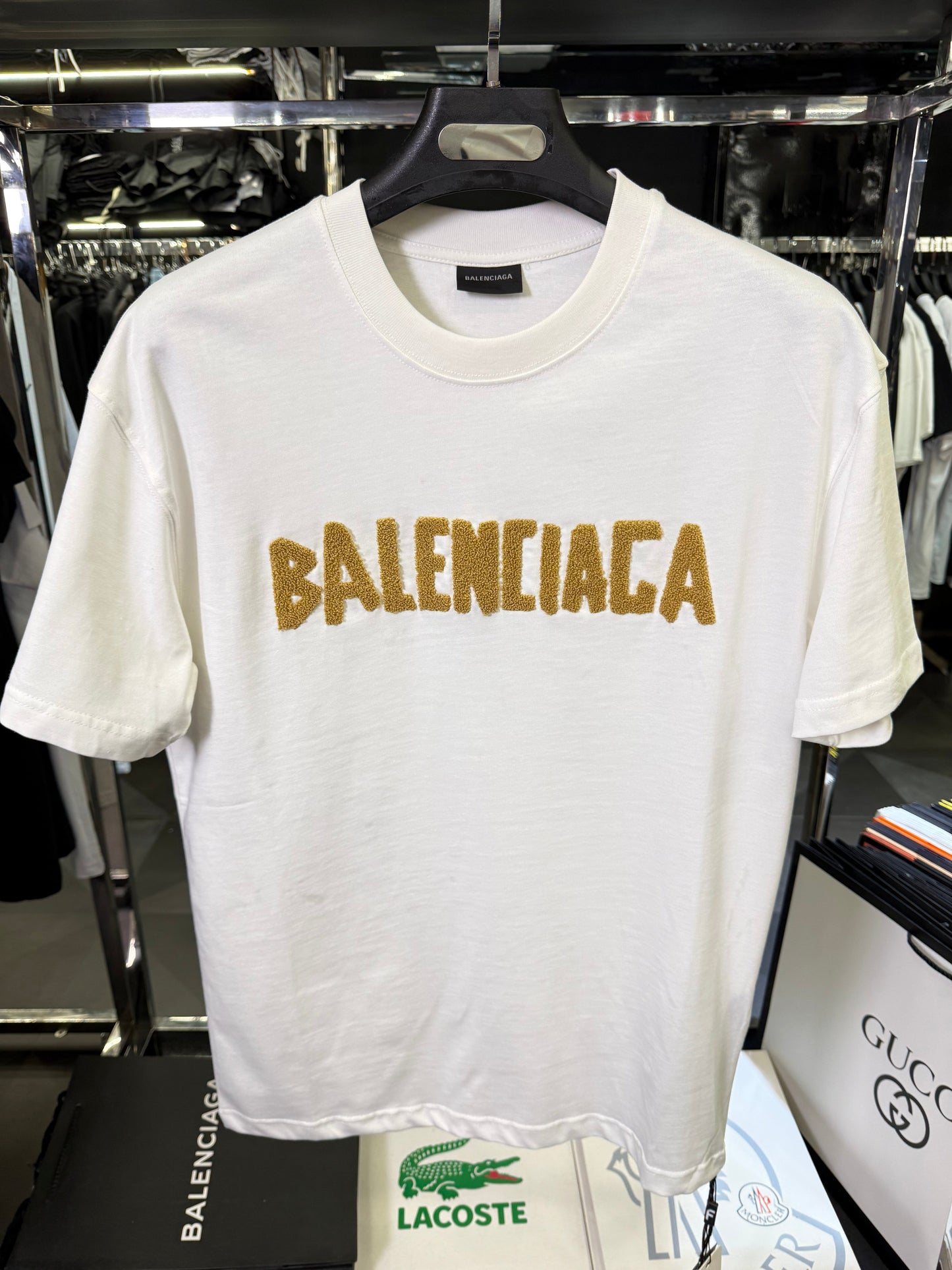 BALENCIAGA - T-SHIRT NEW IN 2025