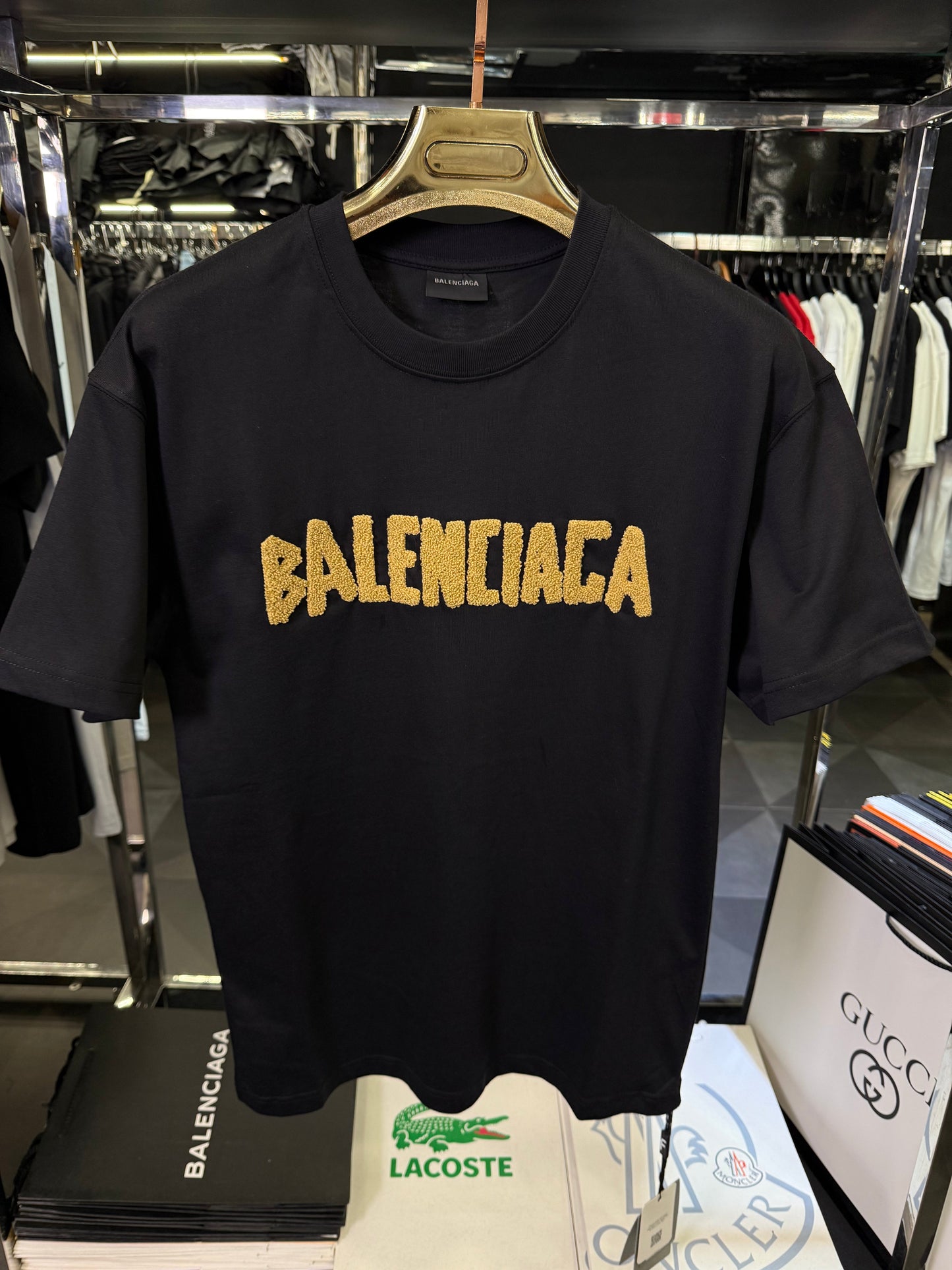 BALENCIAGA - T-SHIRT NEW IN 2025