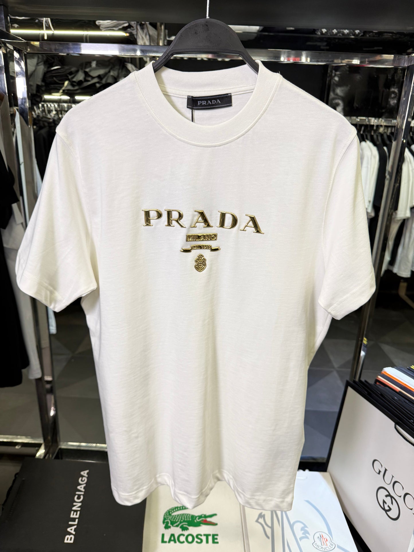 PRADA - T-SHIRT NEW IN 2025