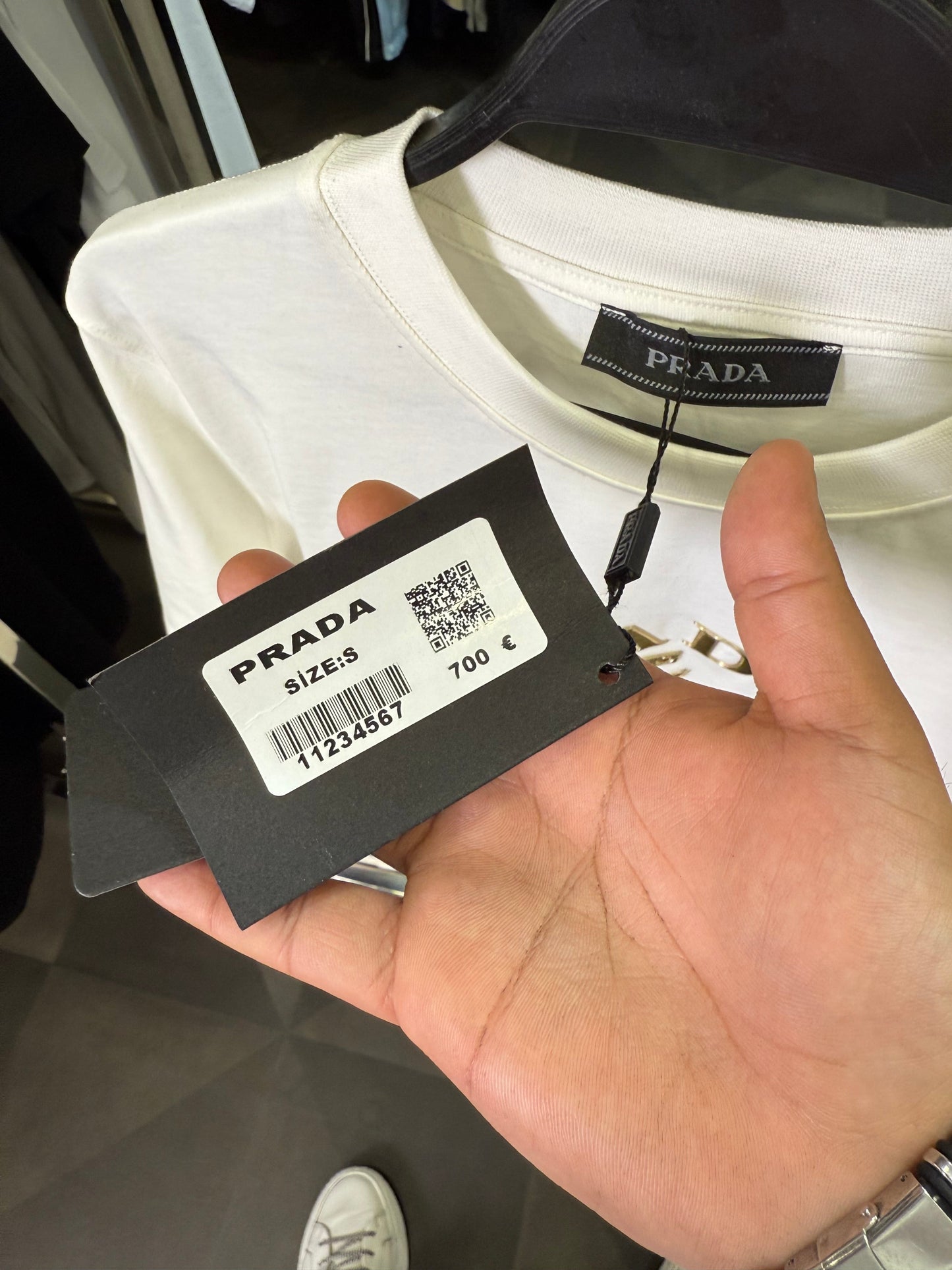 PRADA - T-SHIRT NEW IN 2025