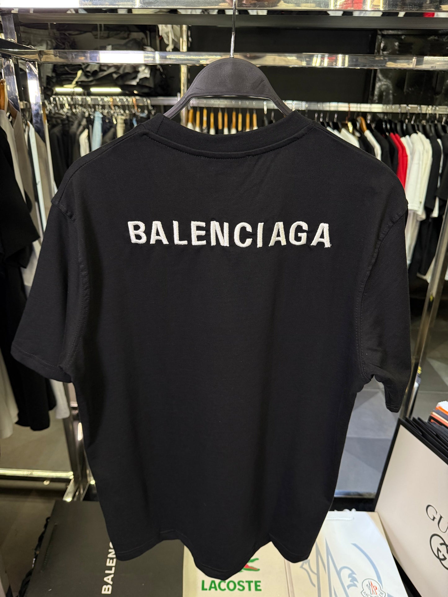 BALENCIAGA - T-SHIRT NEW IN 2025