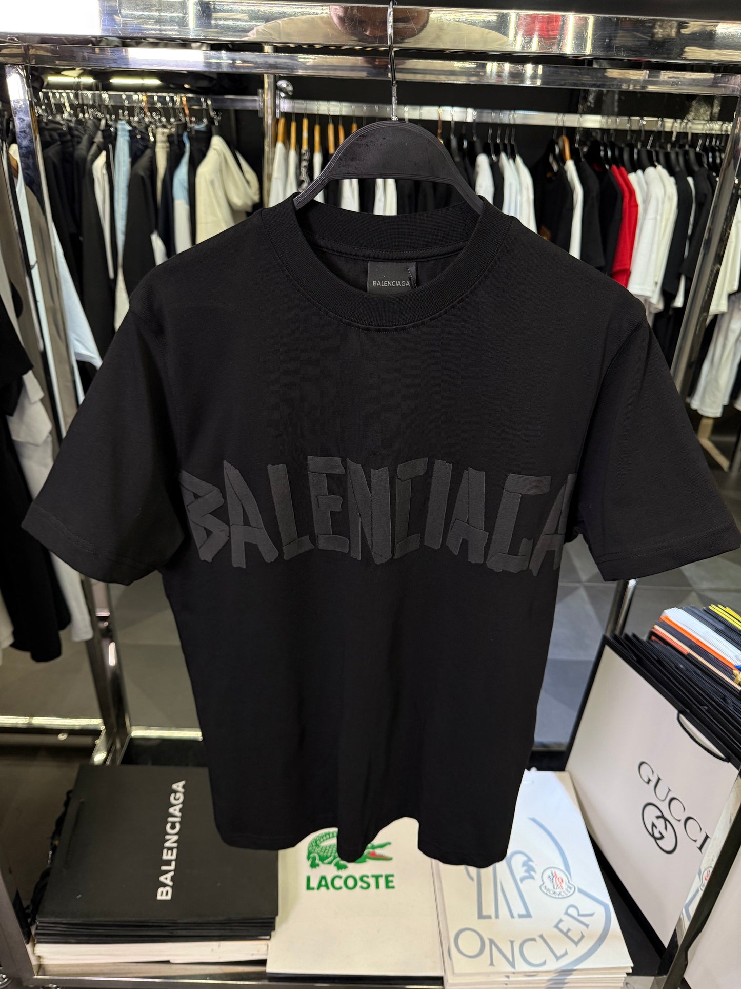 BALENCIAGA - T-SHIRT NEW IN 2025