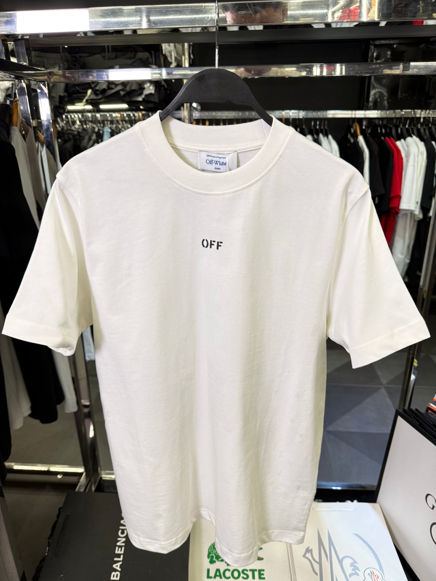 OFF WHITE - T-SHIRT NEW IN 2025