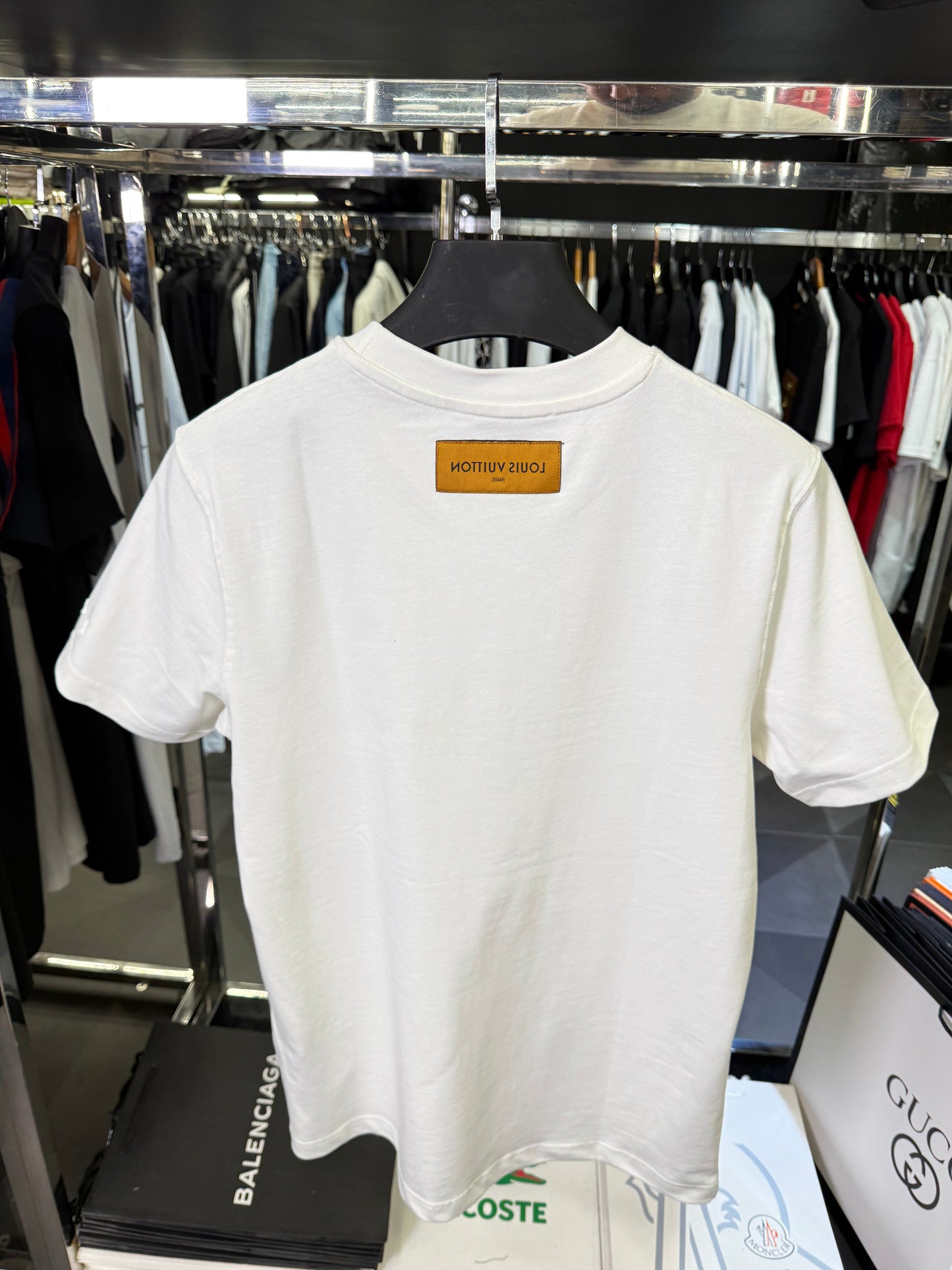 LOUIS VUITTON - T-SHIRT NEW IN 2025