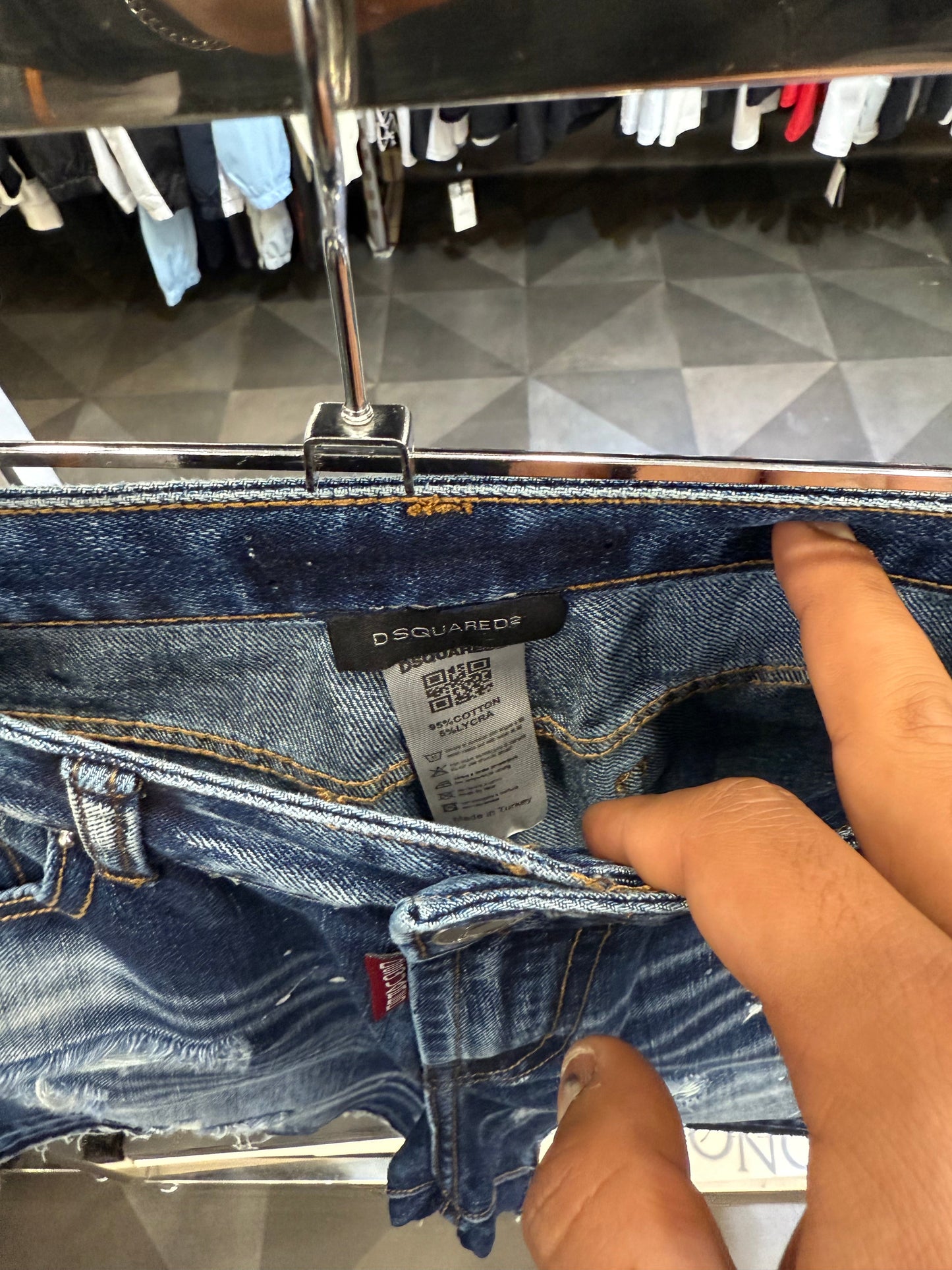 DSQ2 ΒΕΡΜΟΥΔΑ - 3A QUALITY